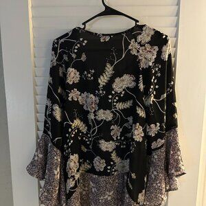 Spense black and lilac floral bell sleeve blouse